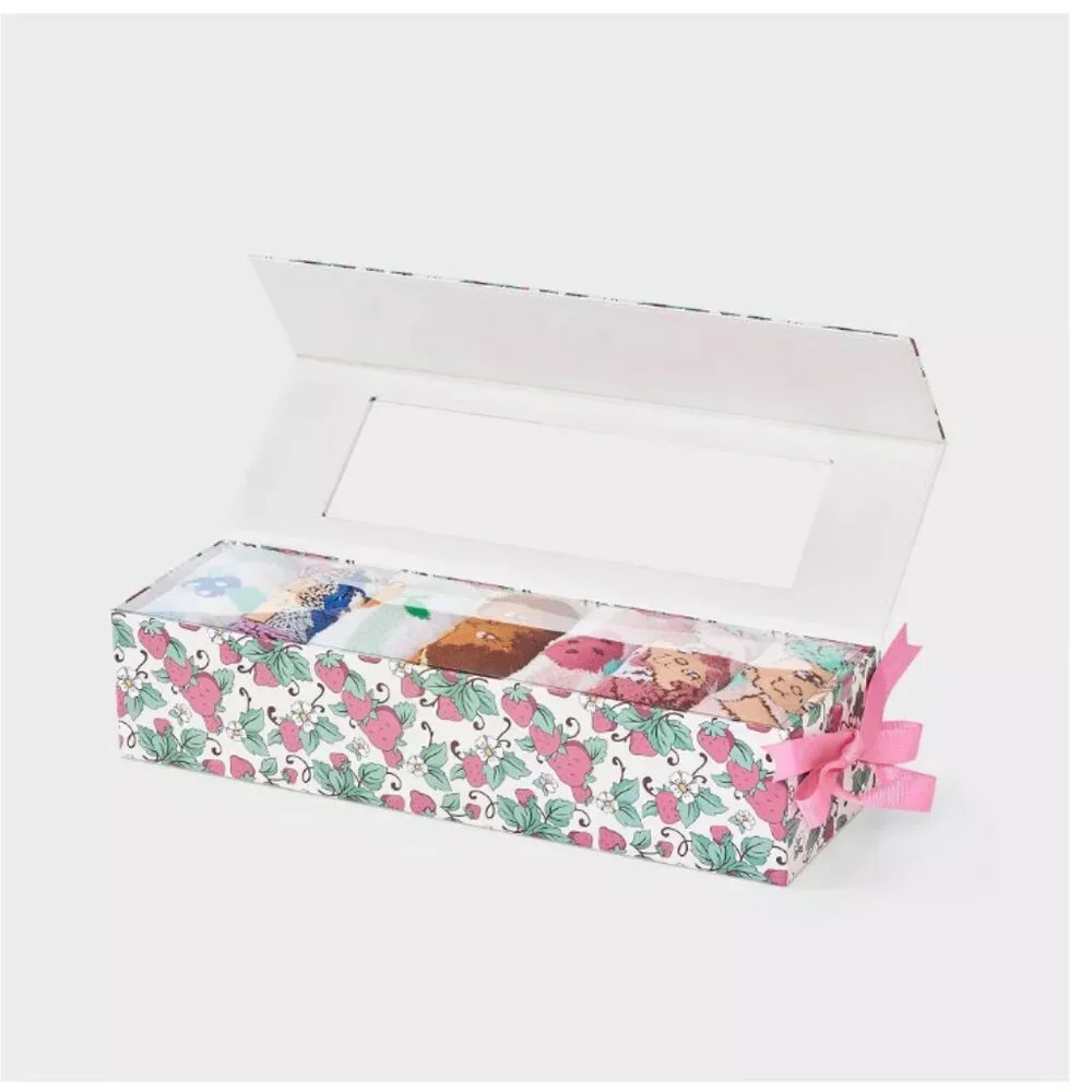 Strawberry Shortcake 7‎ Days of Cozy Crew Socks Set | NWT & Gift Box